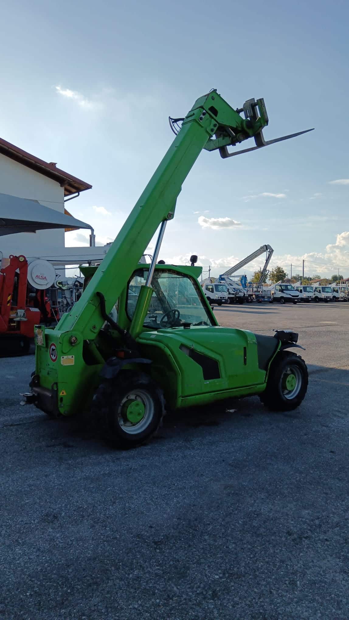 Merlo 25.6